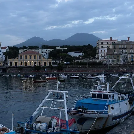 Casetta Del Granatello Portici Exterior photo